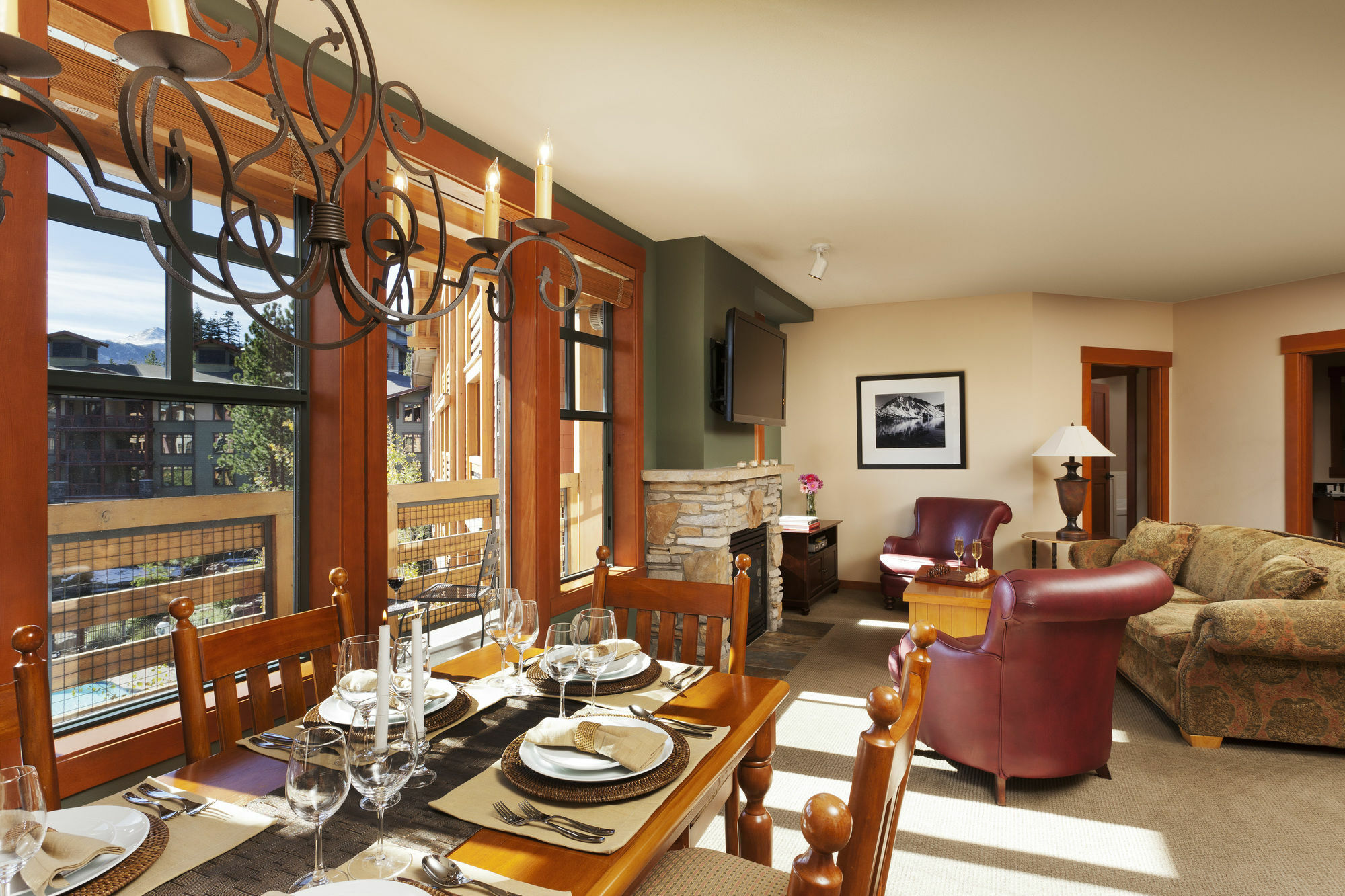 The Village Lodge Mammoth Lakes Exteriör bild