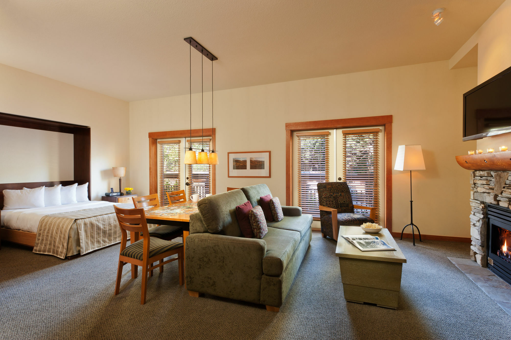 The Village Lodge Mammoth Lakes Exteriör bild